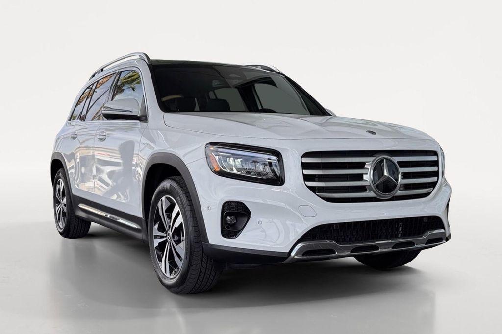 new 2025 Mercedes-Benz GLB 250 car, priced at $48,450