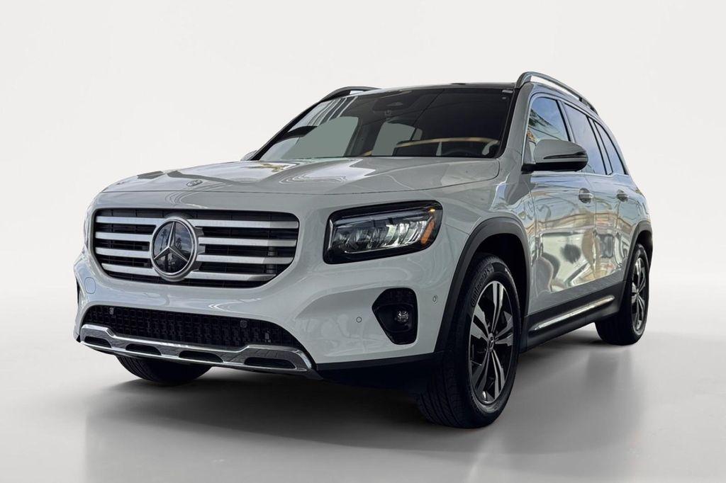 new 2025 Mercedes-Benz GLB 250 car, priced at $48,450