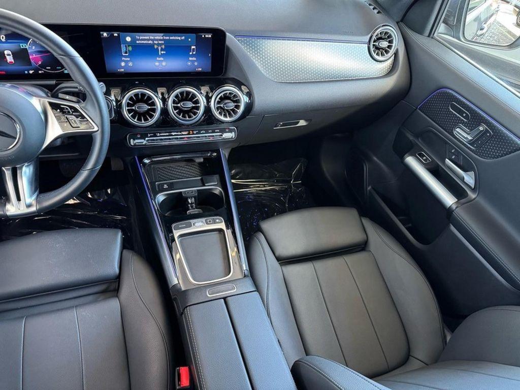 used 2025 Mercedes-Benz GLA 250 car, priced at $39,994