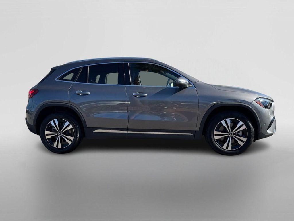 used 2025 Mercedes-Benz GLA 250 car, priced at $39,994