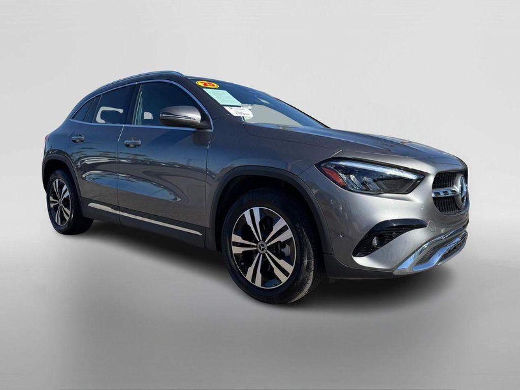 used 2025 Mercedes-Benz GLA 250 car, priced at $39,994