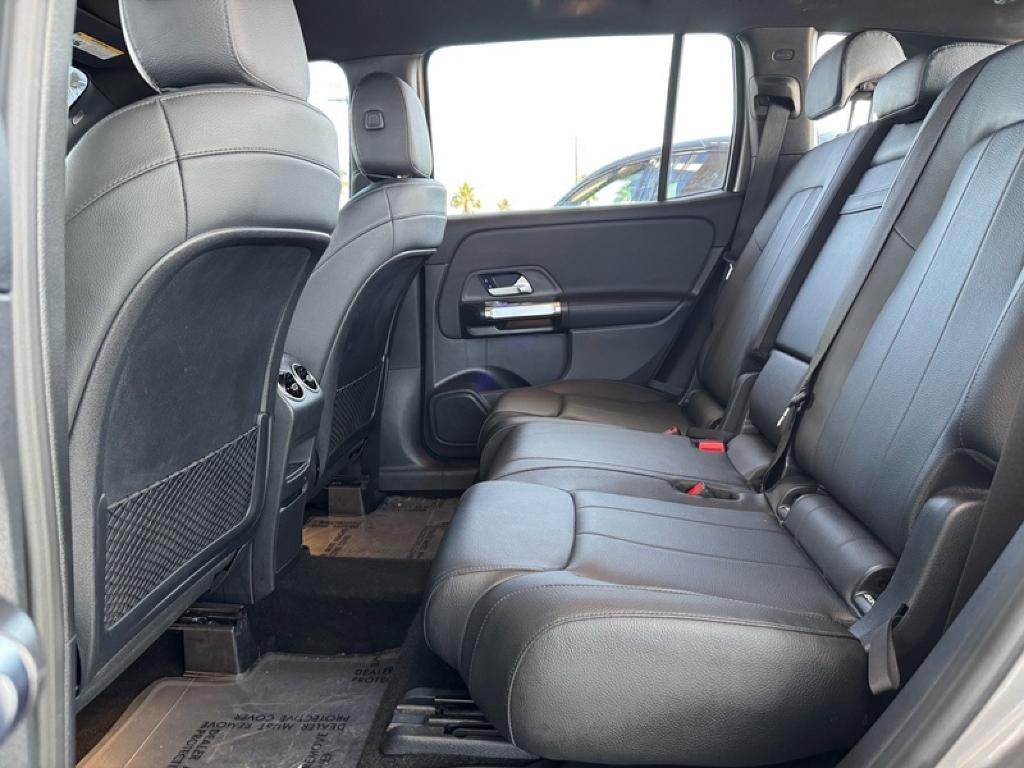 used 2021 Mercedes-Benz GLB 250 car, priced at $29,994