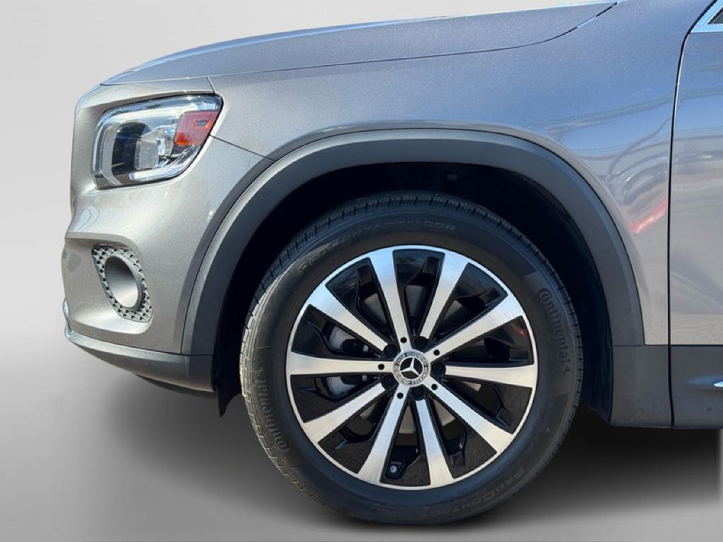 used 2021 Mercedes-Benz GLB 250 car, priced at $29,994