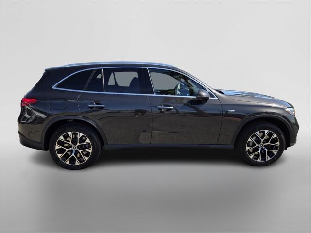 new 2025 Mercedes-Benz GLC 350e car, priced at $63,925