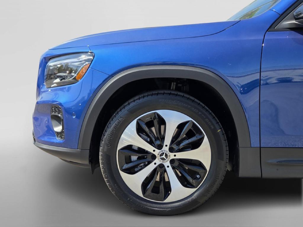 new 2025 Mercedes-Benz GLB 250 car, priced at $48,695