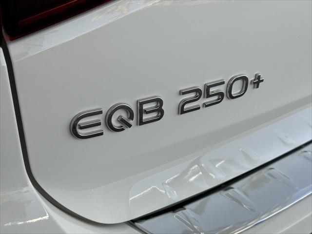 new 2024 Mercedes-Benz EQB 250 car, priced at $58,320