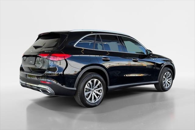 new 2025 Mercedes-Benz GLC 300 car, priced at $53,165