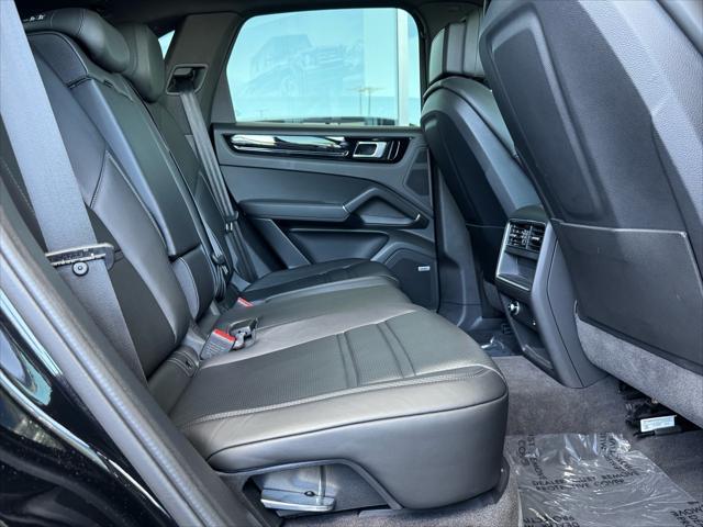 used 2020 Porsche Cayenne car, priced at $41,992
