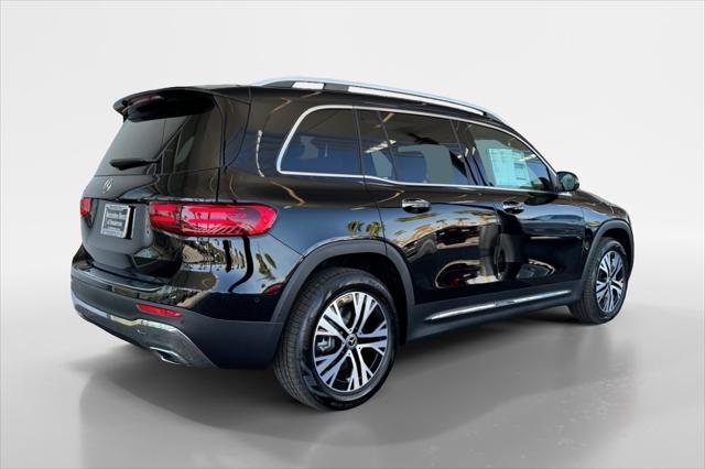 new 2024 Mercedes-Benz GLB 250 car, priced at $49,515