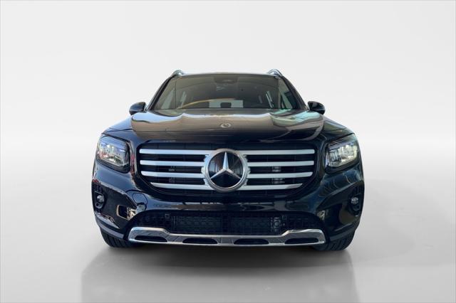 new 2024 Mercedes-Benz GLB 250 car, priced at $49,515