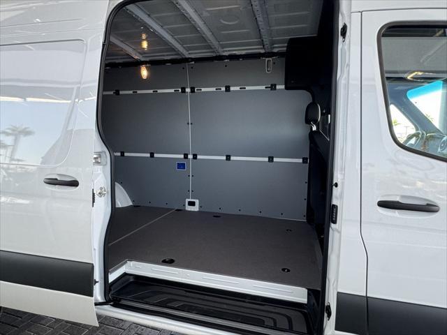 new 2024 Mercedes-Benz Sprinter 2500 car, priced at $74,154