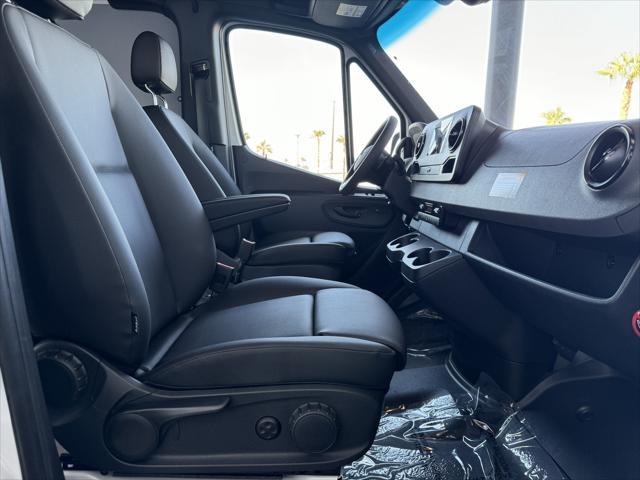 new 2024 Mercedes-Benz Sprinter 2500 car, priced at $74,154