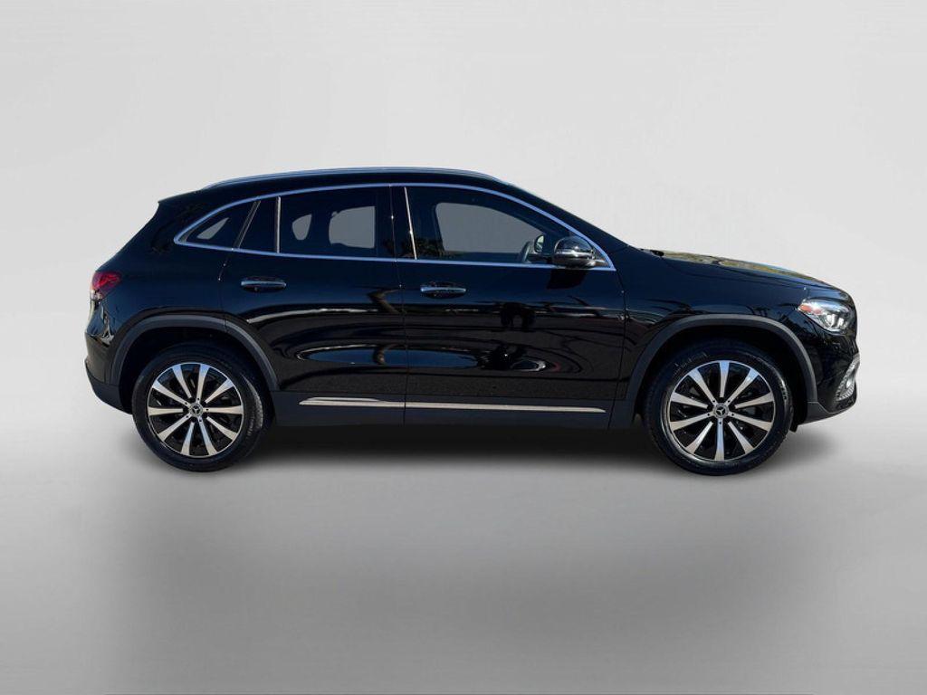 used 2023 Mercedes-Benz GLA 250 car, priced at $34,994