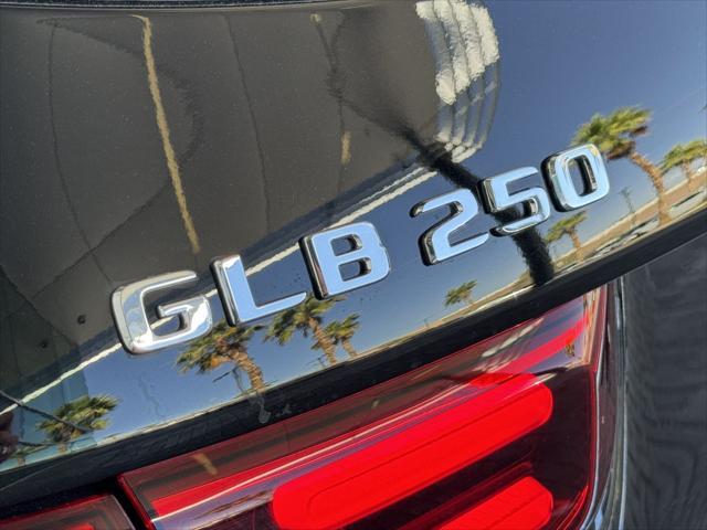 new 2024 Mercedes-Benz GLB 250 car, priced at $52,325