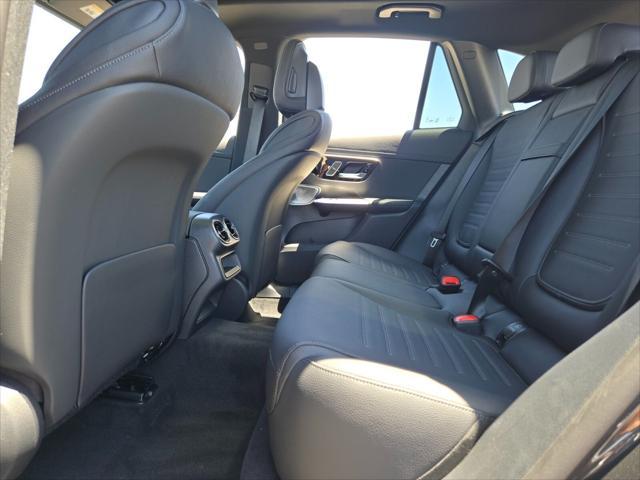 new 2025 Mercedes-Benz GLC 300 car, priced at $64,255