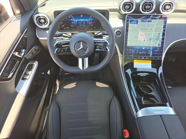 new 2025 Mercedes-Benz GLC 300 car, priced at $64,255