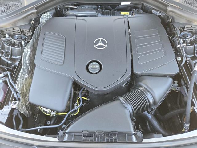 new 2025 Mercedes-Benz GLC 300 car, priced at $64,255