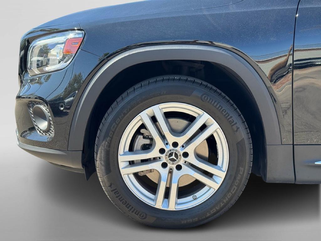 used 2020 Mercedes-Benz GLB 250 car, priced at $24,994