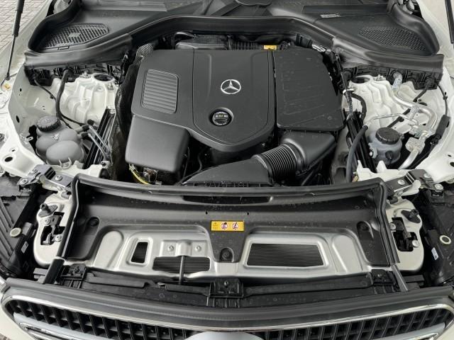 new 2024 Mercedes-Benz GLC 300 car, priced at $52,195