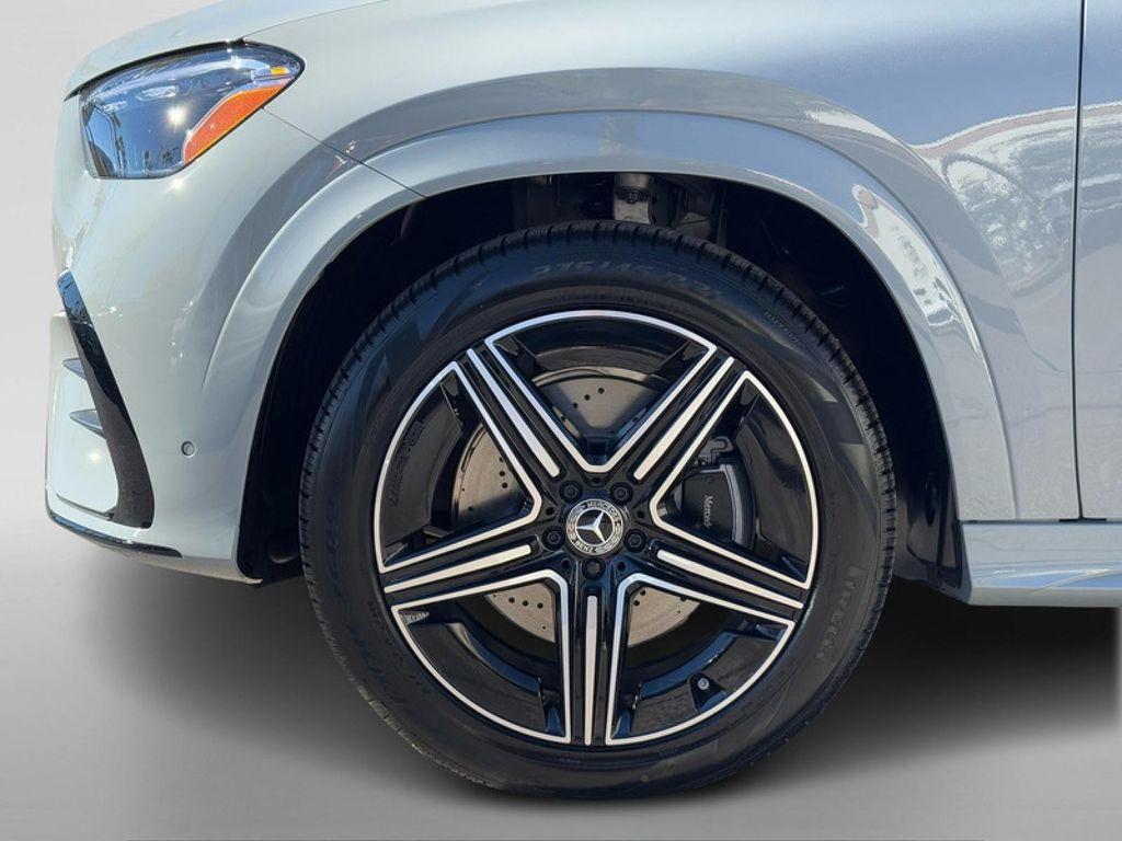 new 2026 Mercedes-Benz GLE 450 car, priced at $86,245