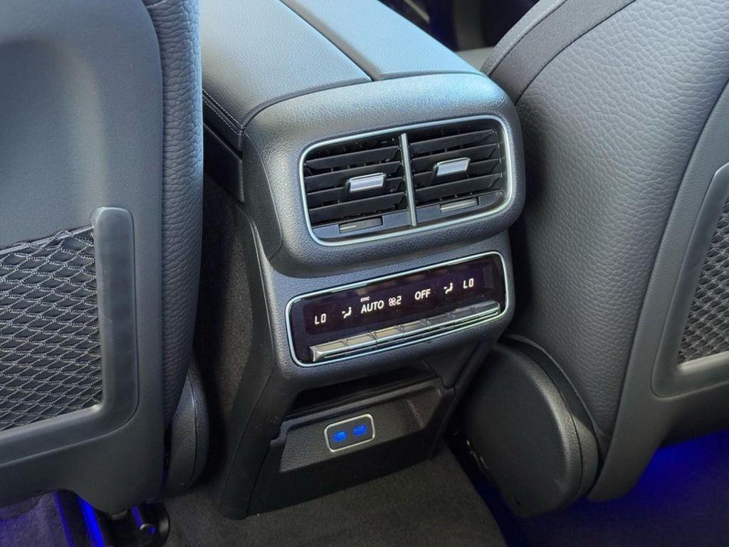 new 2026 Mercedes-Benz GLE 450 car, priced at $86,245