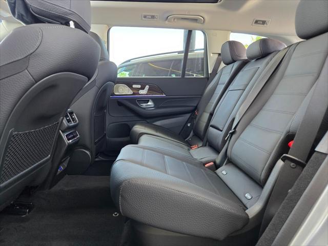 new 2025 Mercedes-Benz GLS 450 car, priced at $102,570