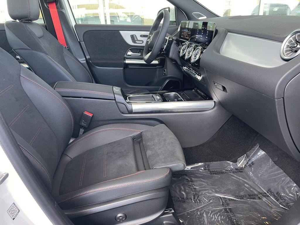 new 2025 Mercedes-Benz AMG GLA 35 car, priced at $59,235