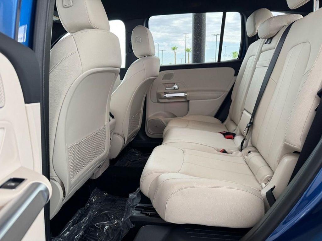 used 2025 Mercedes-Benz GLB 250 car, priced at $38,884