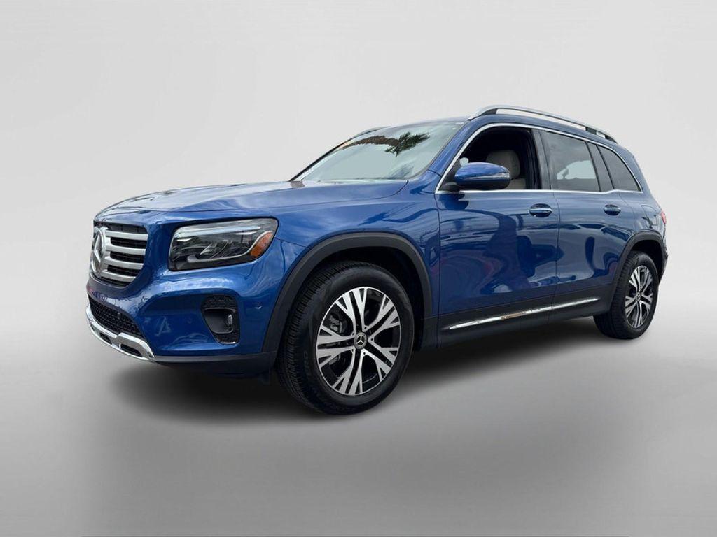 used 2025 Mercedes-Benz GLB 250 car, priced at $38,884