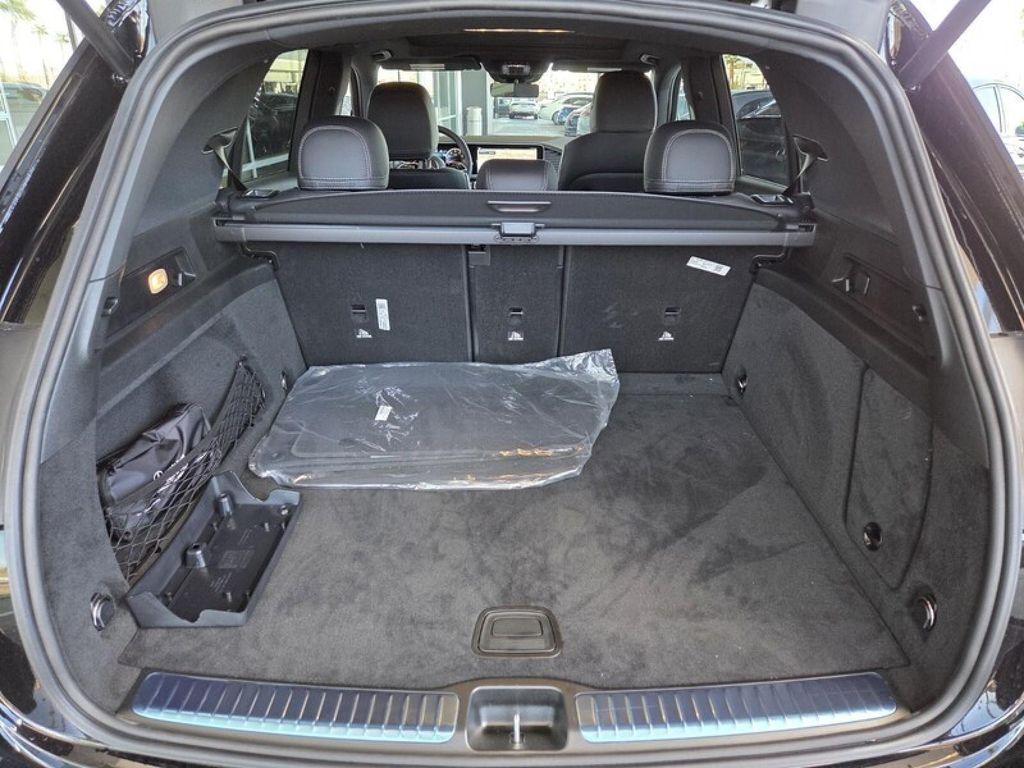 new 2026 Mercedes-Benz GLE 450 car, priced at $84,110