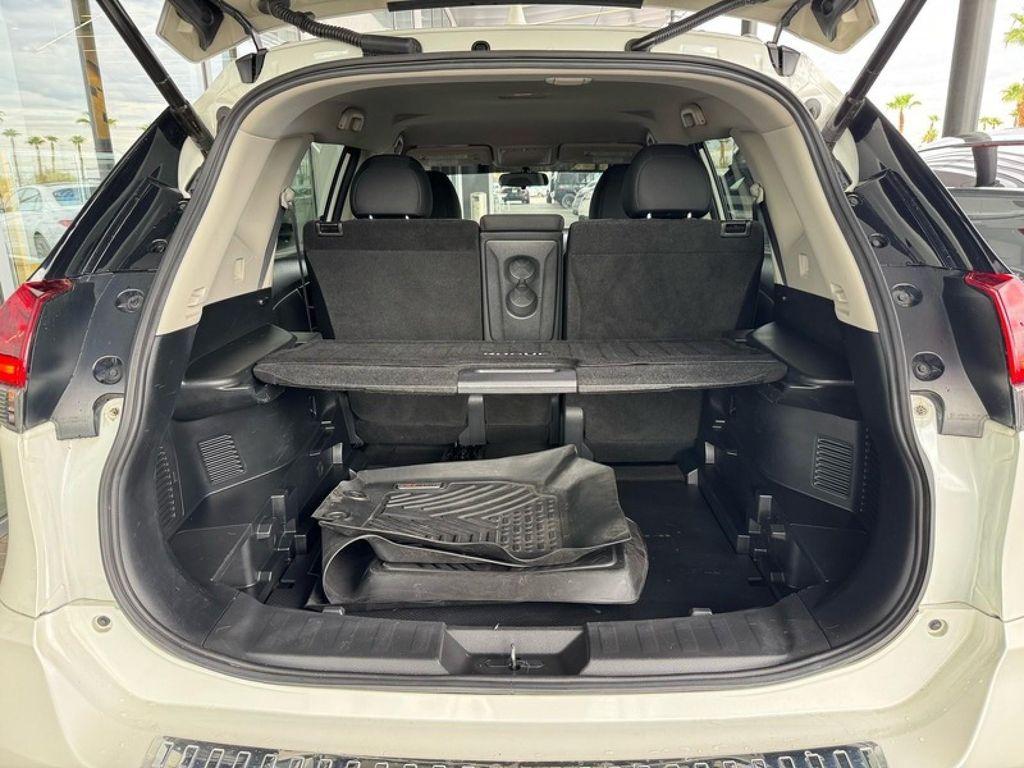 used 2018 Nissan Rogue car, priced at $14,884