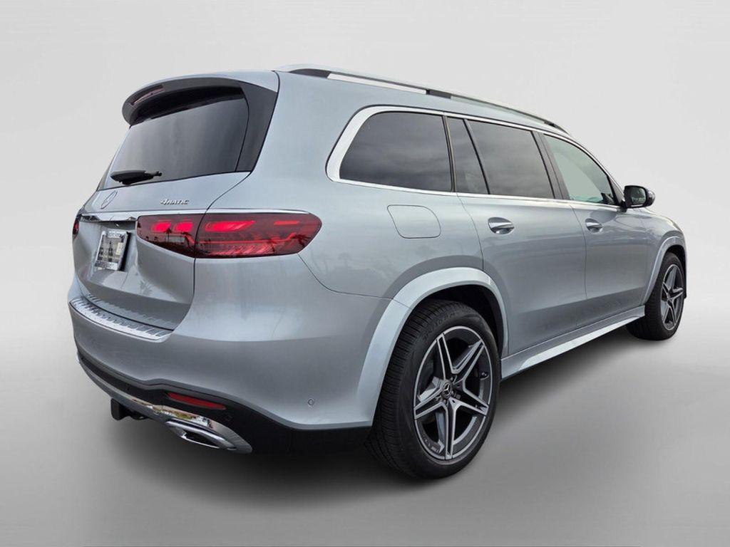 new 2025 Mercedes-Benz GLS 450 car, priced at $95,365
