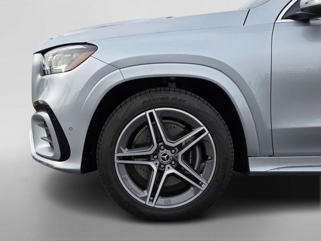 new 2025 Mercedes-Benz GLS 450 car, priced at $95,365
