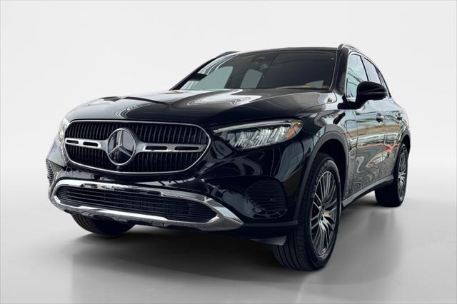 new 2025 Mercedes-Benz GLC 300 car, priced at $52,175