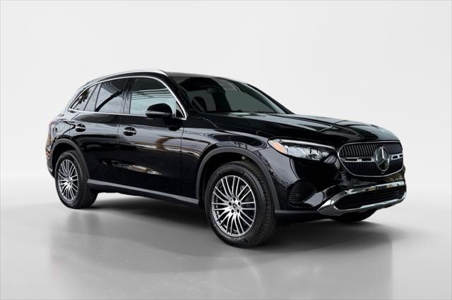 new 2025 Mercedes-Benz GLC 300 car, priced at $52,175