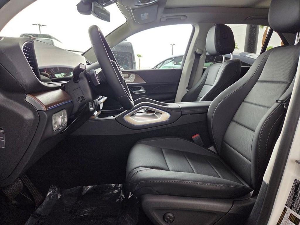 new 2026 Mercedes-Benz GLE 450e car, priced at $77,715