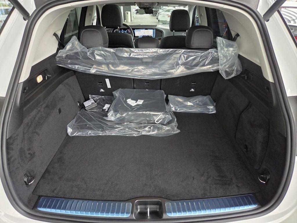 new 2026 Mercedes-Benz GLE 450e car, priced at $77,715