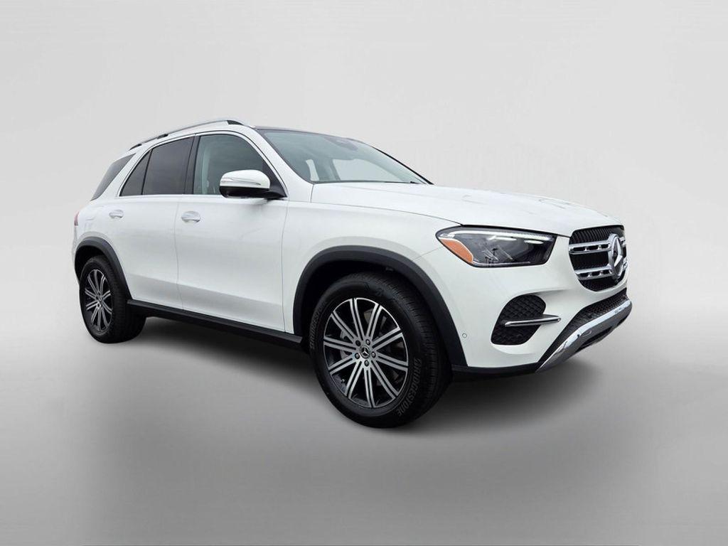 new 2026 Mercedes-Benz GLE 450e car, priced at $77,715