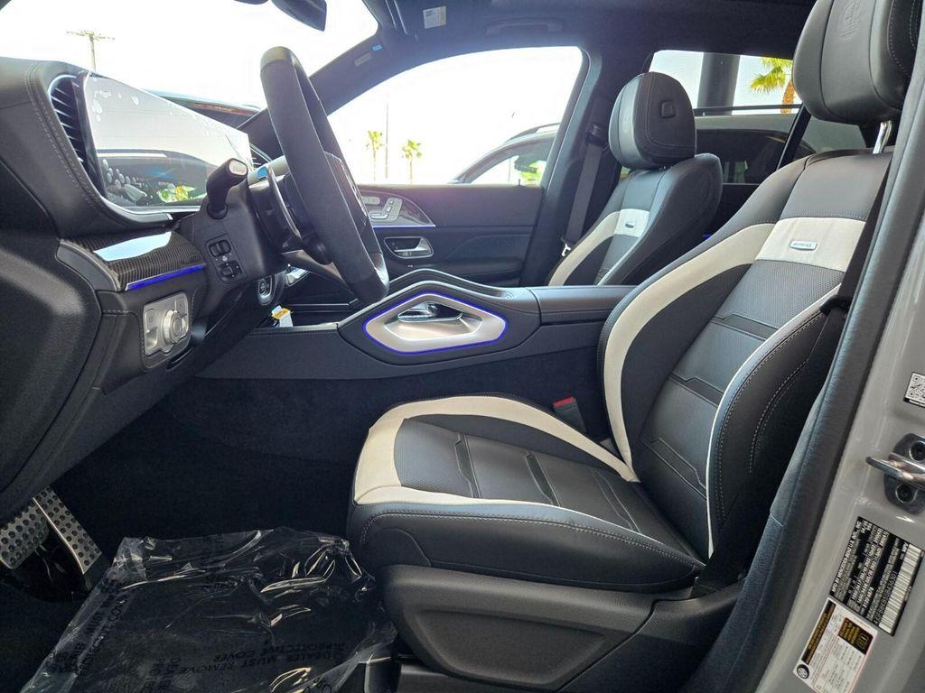 new 2025 Mercedes-Benz AMG GLE 63 car, priced at $141,100