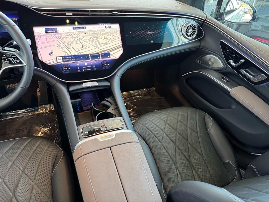 used 2022 Mercedes-Benz EQS 580 car, priced at $59,994