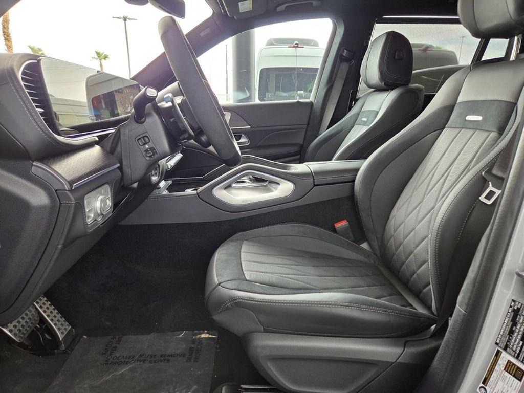 new 2025 Mercedes-Benz AMG GLS 63 car, priced at $162,975