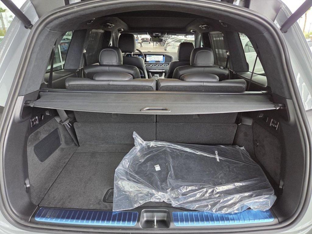 new 2025 Mercedes-Benz AMG GLS 63 car, priced at $162,975