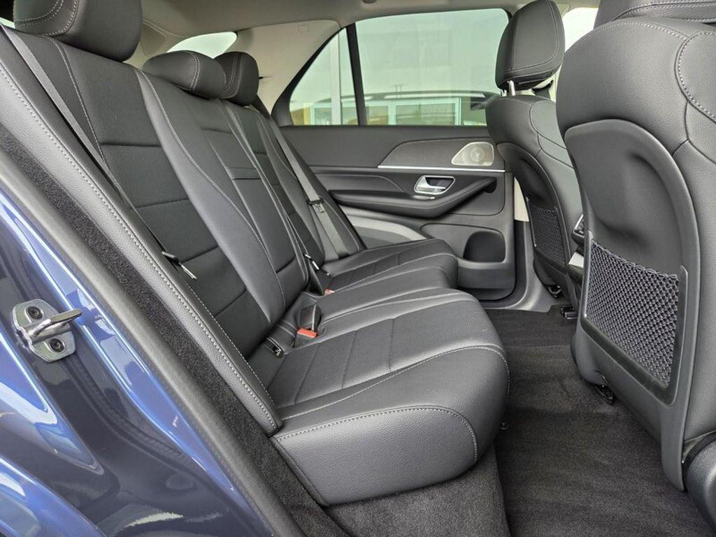 new 2025 Mercedes-Benz GLE 350 car, priced at $70,620