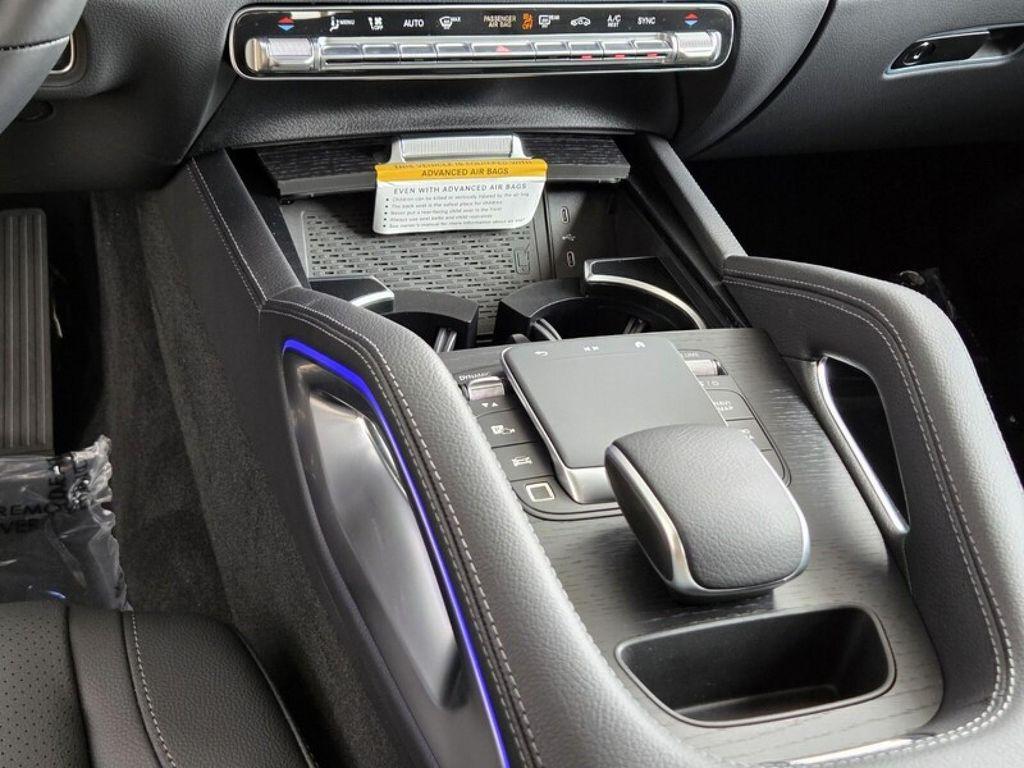 new 2025 Mercedes-Benz GLE 350 car, priced at $70,620