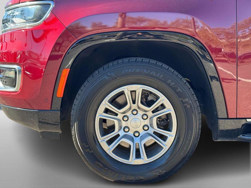 used 2022 Jeep Wagoneer car, priced at $38,294