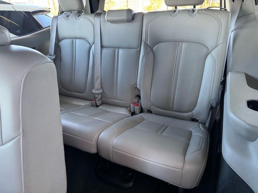 used 2022 Jeep Wagoneer car, priced at $38,294