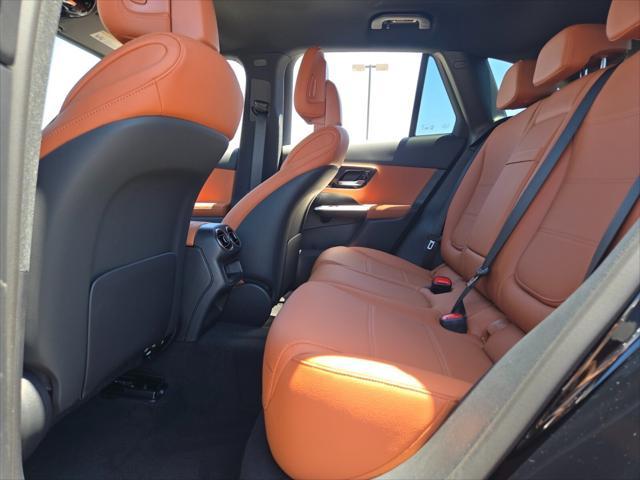 new 2025 Mercedes-Benz GLC 300 car, priced at $51,765