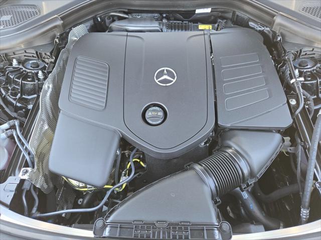 new 2025 Mercedes-Benz GLC 300 car, priced at $51,765
