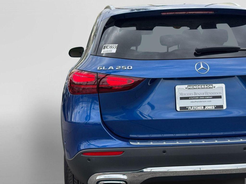used 2025 Mercedes-Benz GLA 250 car, priced at $38,994