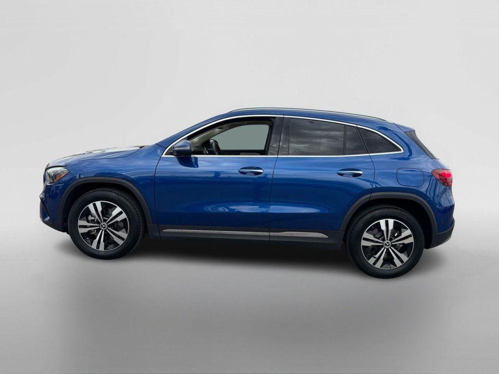 used 2025 Mercedes-Benz GLA 250 car, priced at $38,994